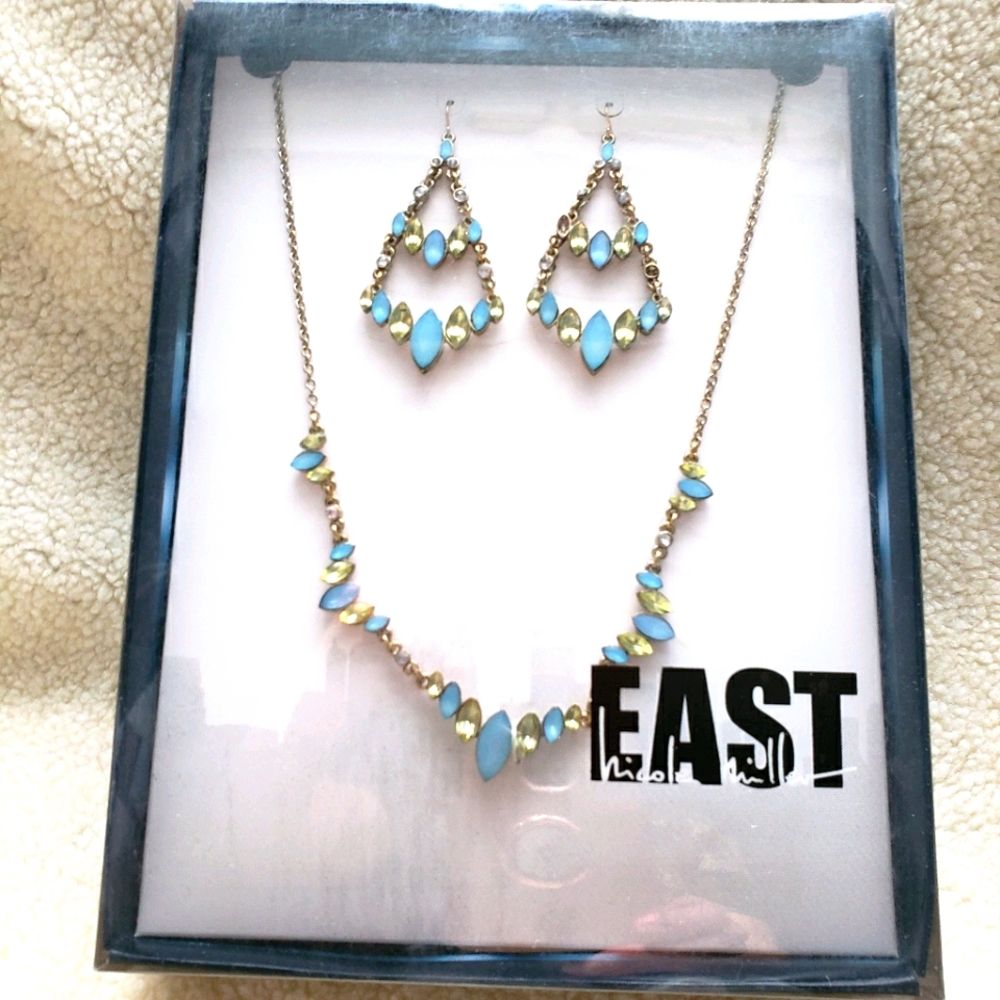 New NICOLE MILLER crystal beads and earrings set